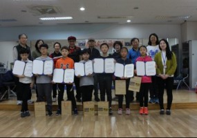 은빛청춘탁구팀과 함께 하는 어린이 탁구교실 수료식!