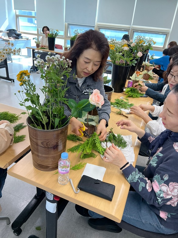 e1aff71445e0caf1d6ba51ad333ec326_1697597659.jpg e1aff71445e0caf1d6ba51ad333ec326_1697597659.jpg